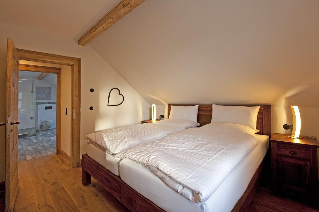 Hotel 1782 "Aussenstelle" Premiumwohnungen - Contactless Self Check-In Remscheid Exterior photo